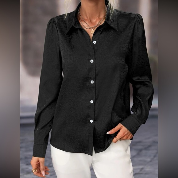 Luxe black jacquard button down business casual top - Picture 3 of 12
